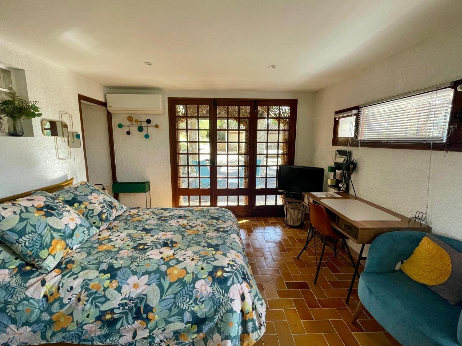 Studio Meyreuil-Terrasse-Au Calme En Campagne-Clim Ngoại thất bức ảnh